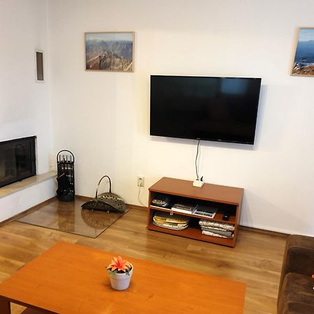 Apartman Slavkov Home & Parking Nová Lesná 외부 사진
