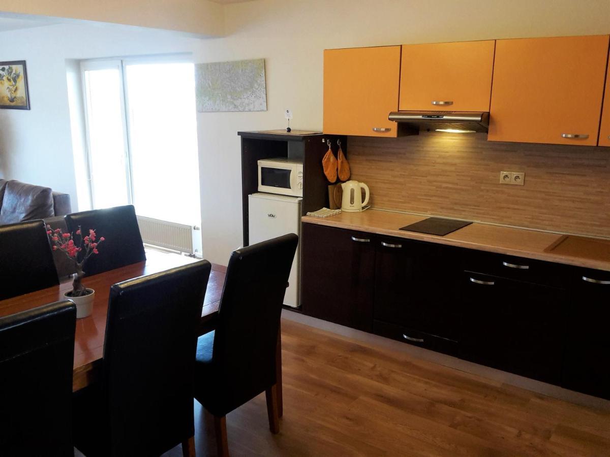 Apartman Slavkov Home & Parking Nová Lesná 외부 사진